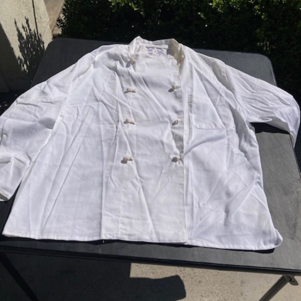 New, 100% Cotton, 8 Knot button, double breasted Chef Coat, XXL